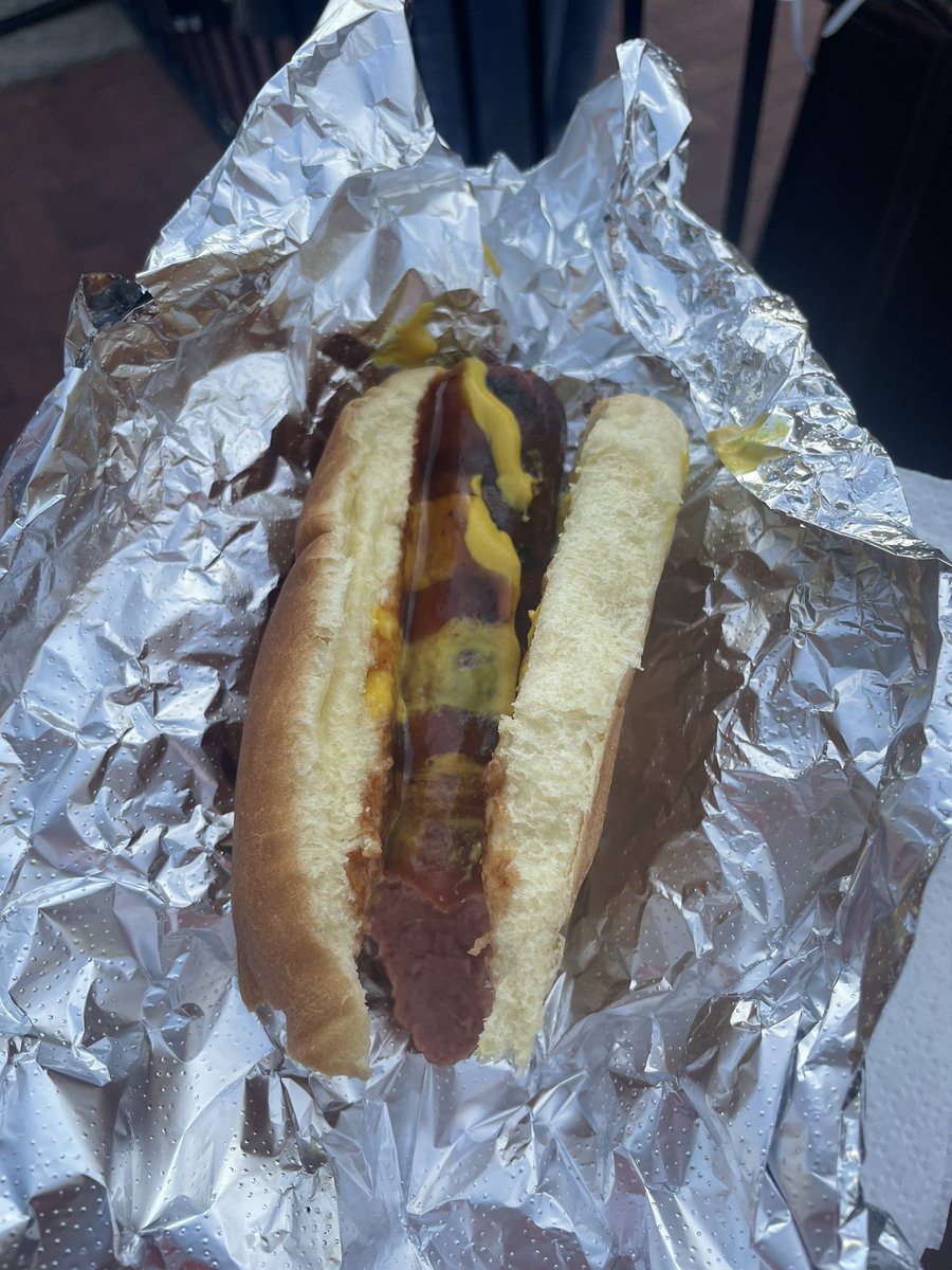 tortoise_20's tweet photo. First dog of the season! Juicy &amp; delicious https://t.co/m7W6DbfgcN