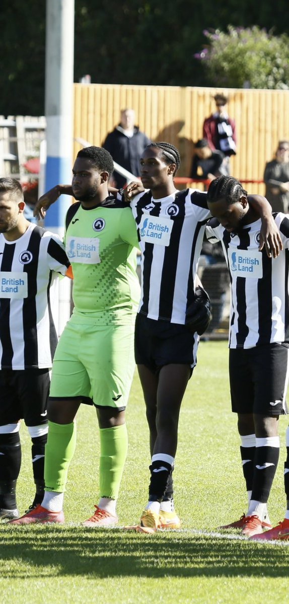 P1Unknownn's tweet photo. Long but eventful season with the boys @FisherFC https://t.co/yaEHoulu0B