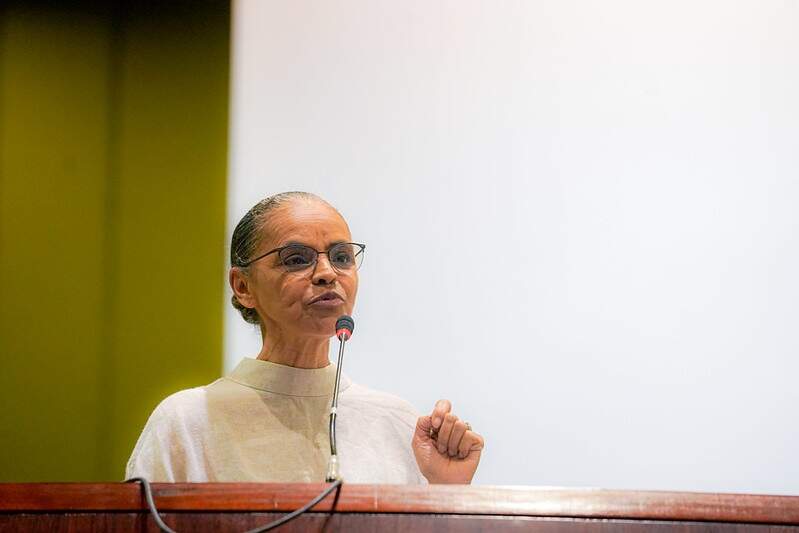 jadsonlimanovo's tweet image. Marina #Silva #continua #internada #para #tratamento de covid-19 
A ministra do Meio Ambiente e ... Saiba mais sobre ese conteúdo no site Brasil em Pauta Noticias.
Clique no Link: is.gd/UZeW46 #brasil #covid19 #economia #política