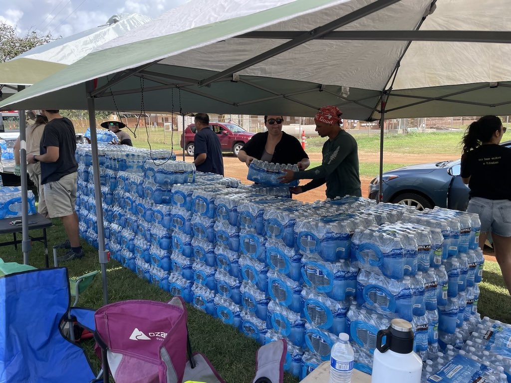 Please donate to <a href="/SDRHMutualAid/">Shut Down Red Hill Mutual Aid</a> at our Venmo: shutdownredhill. Ever since the fuel spill in 2021 we’ve been providing organizing with and providing clean drinking water to community members poisoned by the US Navy.