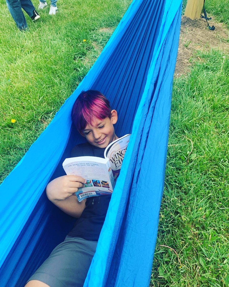 MLEPrincipal's tweet photo. Be of Service to the Story

Students &amp; teachers enjoyed our reading  garden today! With clear expectations &amp; loads of enthusiasm, we have a space that all students can enjoy. 

#JoyfulLeaders #MLEProud #teacher #LeadLAP #kidsdeserveit #atPLC #edutwitter #StartWithTheCROWN https://t.co/BNk6Tt7Okl