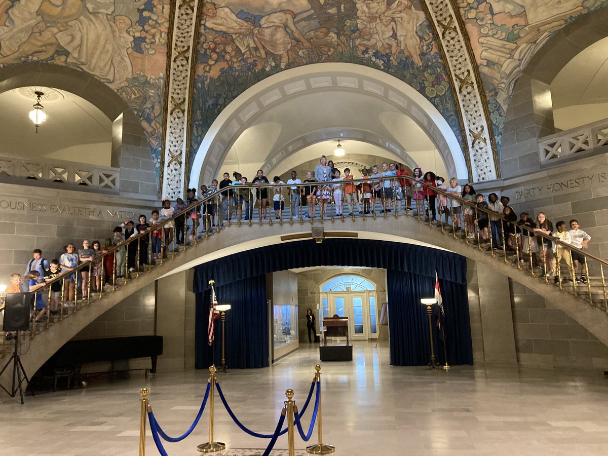 44 kiddos from the 45th House District visited their representative today! Love having a teacher voice at the Capitol. #cpsbest <a href="/KathySteinhoff/">Kathy Steinhoff</a> <a href="/WestBlvdElem/">West Boulevard Elem</a>