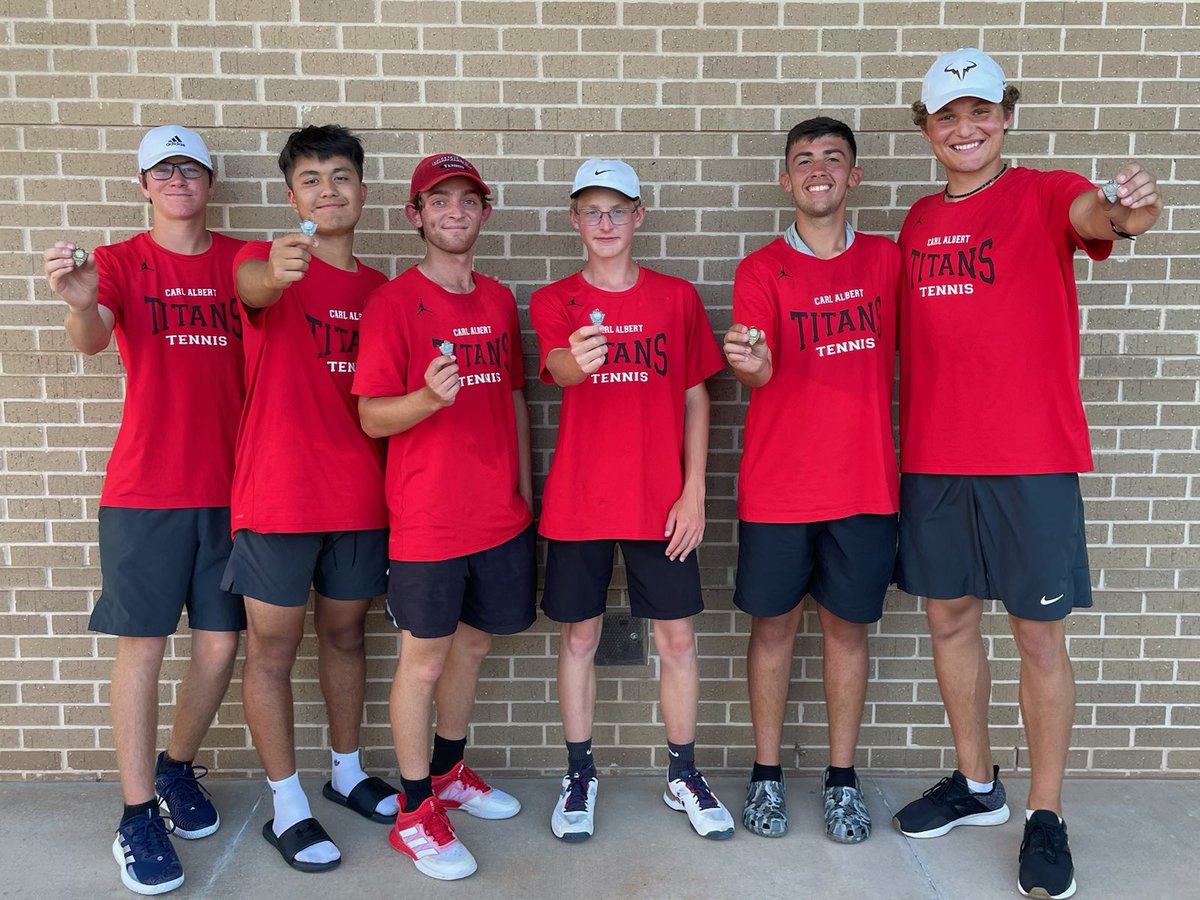 MWC_Beacon's tweet photo. Carl Albert’s boys tennis team took second at regionals today at Heritage Hall. Keegan McLaughlin (1 singles), Tyler Shaw (1 singles), Luke Fouquette and Ben Sutterfield (1 doubles) each finished second, and TJ Niles and Carter Reese (2 doubles) were third. #okpreps https://t.co/W0Yl3FYuuK