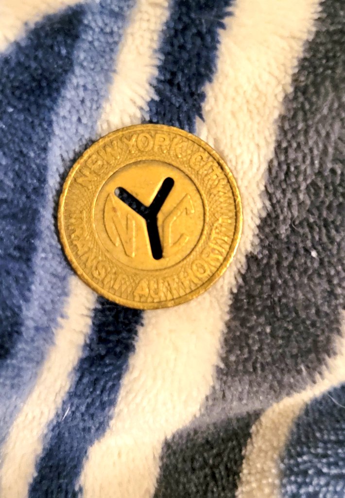 L_onlyL's tweet photo. Found in the bottom of a box in storage unit
#SubwayToken https://t.co/hK3QbSyqLY