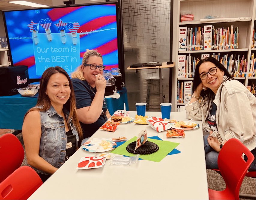 Day 1 of appreciation for our World Class Staff <a href="/RobertsonElem/">Vic Robertson Elementary</a> started w/ Travel Itinerary deliveries, In Flight Snack orders,  &amp; a stop in the USA for a Chick-fil-A sammy, potato salad, and iced tea. Tomorrow, we are off to Italy! <a href="/RoundRockISD/">Round Rock ISD</a> <a href="/principalborel/">Kyle Borel (she/her)</a> #RobertsonAirlines