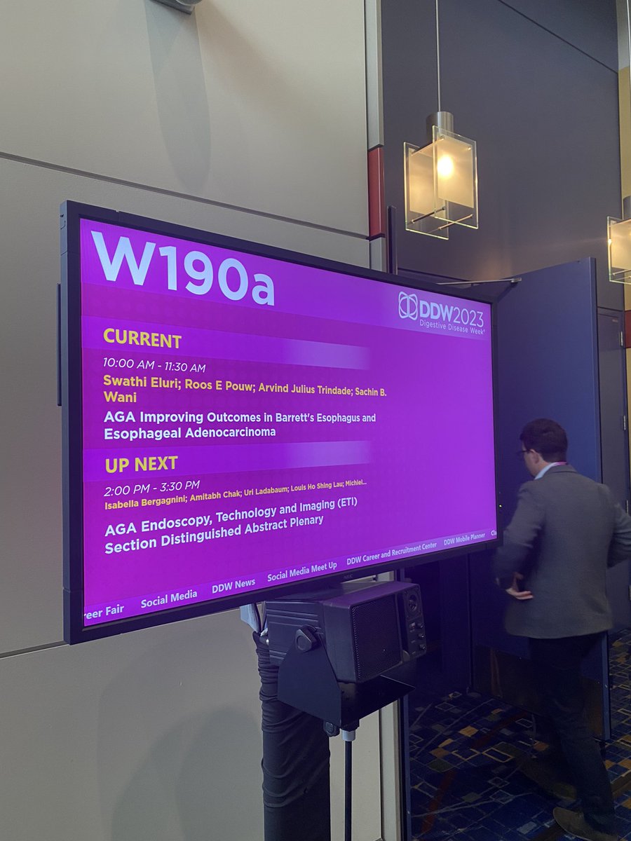 Packed house today for a great @AGA_Gastro #DDW2023 session on improving outcomes in Barrett’s esophagus today with @SwathiEluri @RoosPouw @esophaguideMD @amitabh_chak