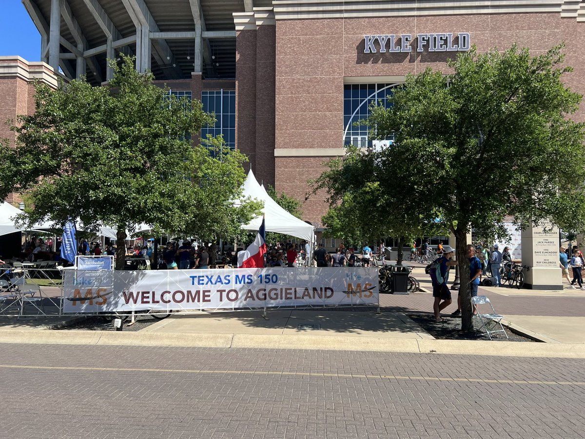 pricewilliam's tweet photo. Honored by the support from  @HNGCBears community as I represented @AliefISD at the 2023 BPMS150 bike from Houston to College Station in support of @mssociety finding a cure for multiple sclerosis. #AliefProud #AliefFit https://t.co/hafMLPYPrM