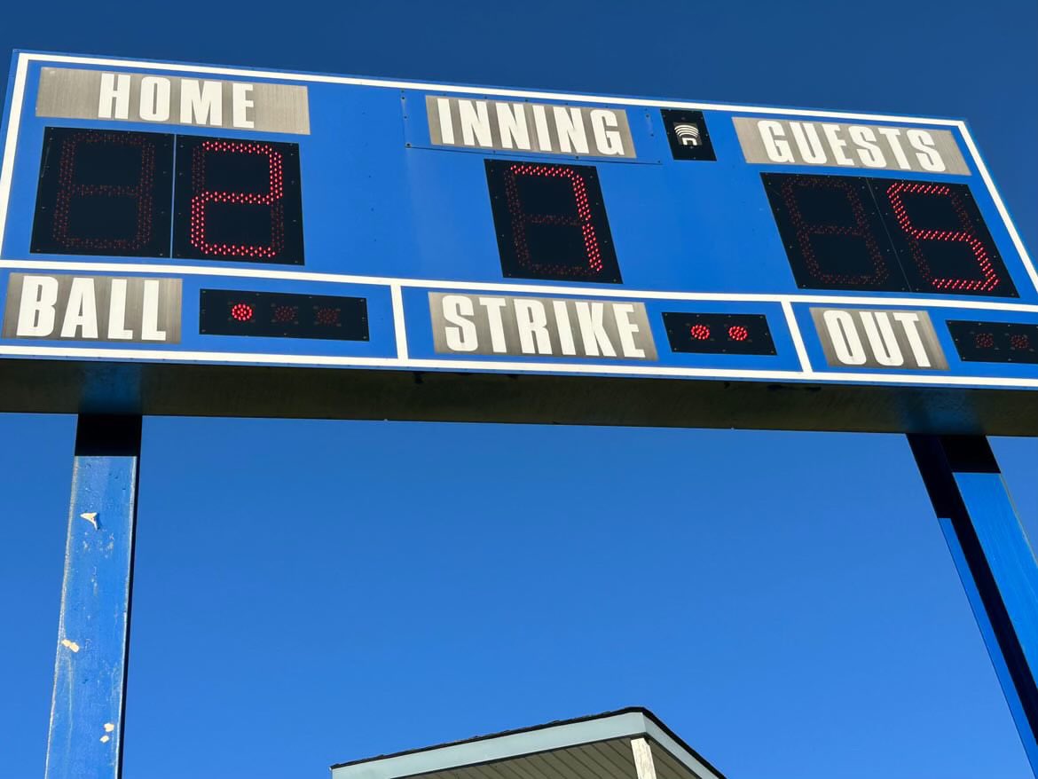 hhrssoftball's tweet photo. What a game! Hudson goes to Keansburg and steals a W! The squad was down to its final out in the 7th and catcher Alexa Newell hit a grand slam to take the lead. Focus every pitch and enjoy the moment! #grandslam #battle @ShoreConfSB @Coach_Pritch https://t.co/QA5pre4WHk