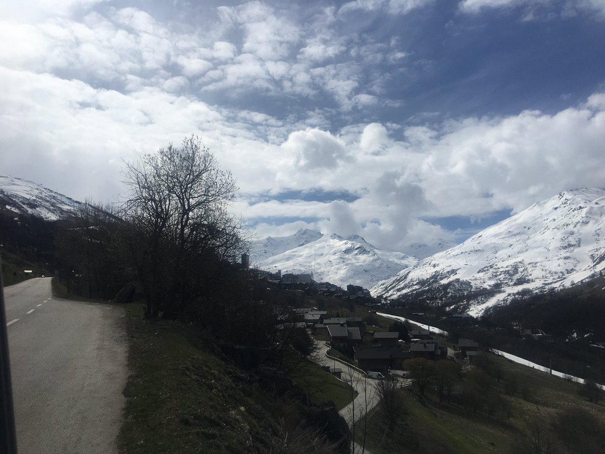 Well that was an interesting winter season! Looking forward to a great summer season and, hopefully, an Epic 2023/24 ski season. 🤞👌