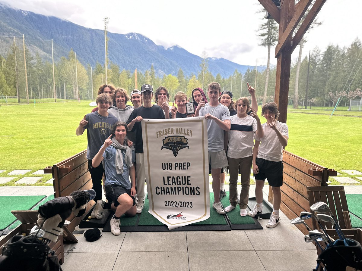 Great way to wrap up a successful season! The team was able to come back together one last time to enjoy some Cultus Lake Top Tracer Golf action! 🏌️⛳️

2022/23 League Champions! ♠️🏒🚨

#fraservalley #chilliwack #cultuslake  #leaguechampions #hockeysuperleague #playerawards