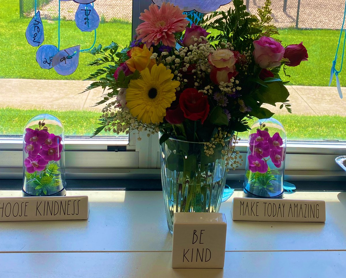 Mrs. Strumph tweet media