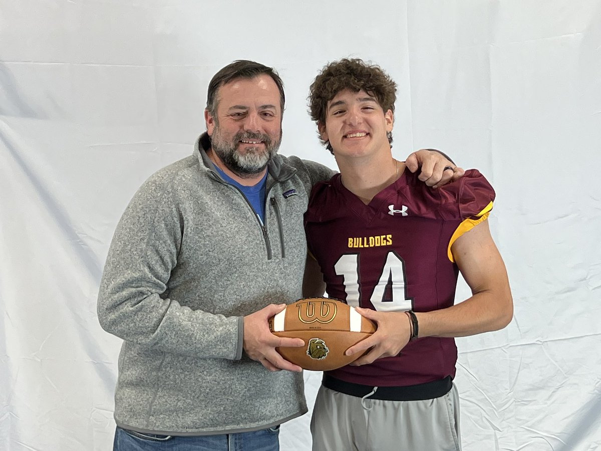 Joshua Oechsner (@joshuaoechsner) on Twitter photo Thanks you to Coach <a href="/CoachWiese/">Curt Wiese</a> , and Coach <a href="/CoachLukeOlson/">Coach Luke Olson</a> for the great trip up to University of Minnesota Duluth, I am also blessed and grateful to have received an offer to play for UMD! <a href="/MJ_NFLDraft/">Mark Johnson</a> <a href="/travisWSN/">Travis Wilson</a> Thanks you to Coach <a href="/CoachWiese/">Curt Wiese</a> , and Coach <a href="/CoachLukeOlson/">Coach Luke Olson</a> for the great trip up to University of Minnesota Duluth, I am also blessed and grateful to have received an offer to play for UMD! <a href="/MJ_NFLDraft/">Mark Johnson</a> <a href="/travisWSN/">Travis Wilson</a>