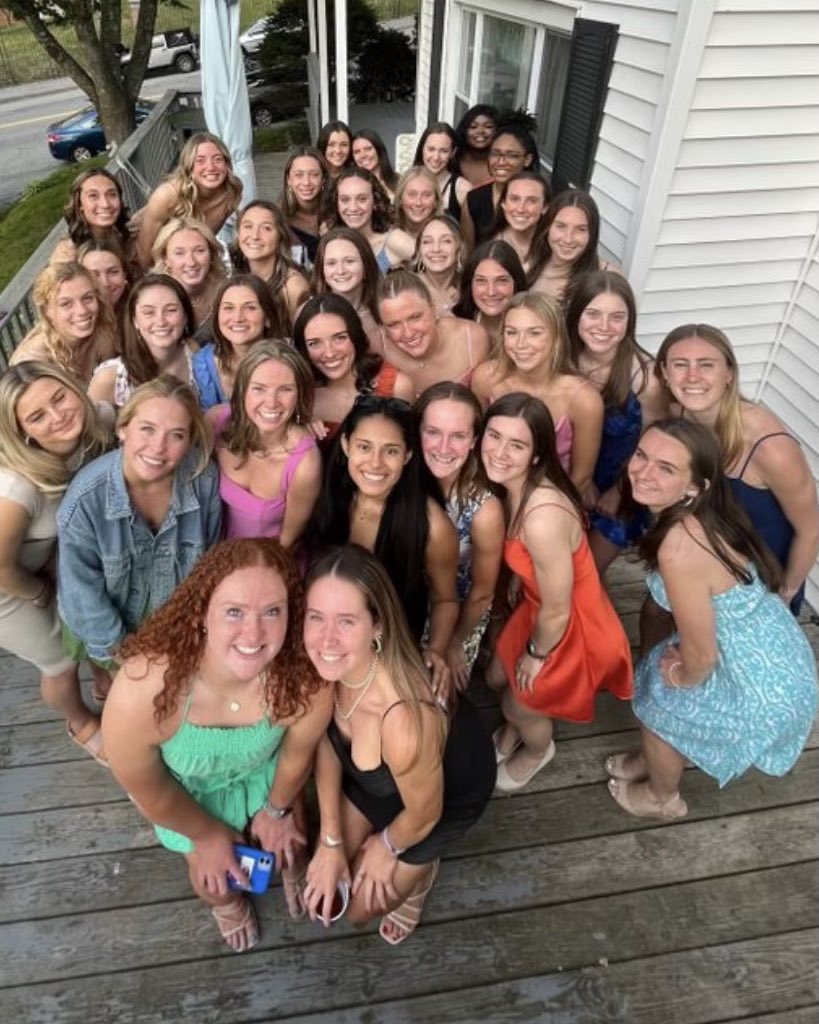 Holy Cross Athletics tweet media