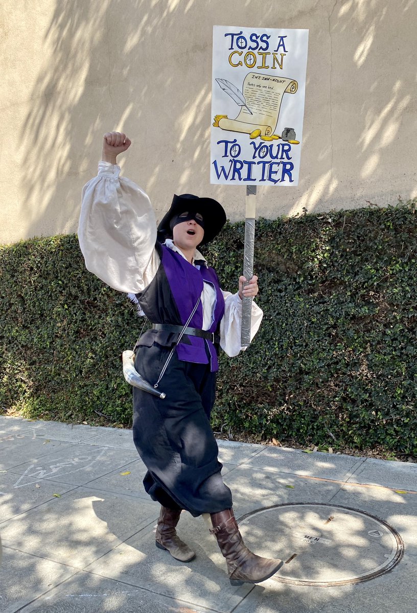 Toss a coin to your Writer!
(captured at Warner Bros.)
#tossacointoyourwriter #tossacointoyourwitcher #wga #wgastrong #wgastrike #writersstrike #wgawest #writersguild #writersguildofamerica #strike #onstrike #solidarity