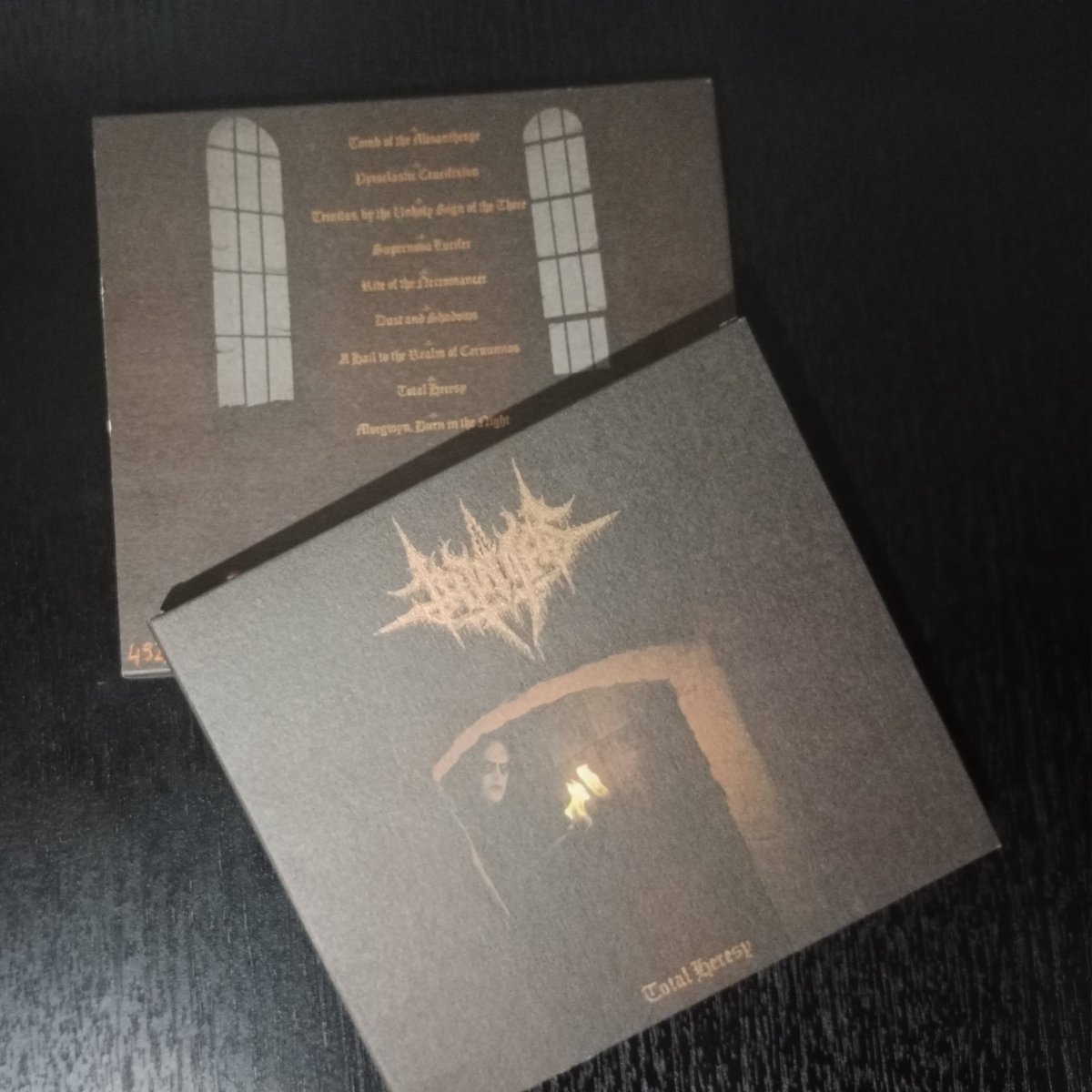 giovaBeltran's tweet image. Por fin esta belleza en mis manos.

#Trinitas #TotalHeresy #BlackMetal