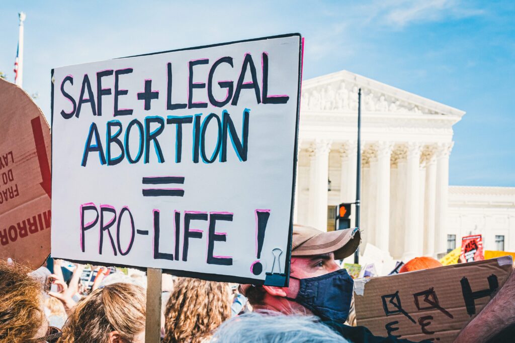 OmahaCarTrans's tweet photo. This Abortion Bill Might Get Aborted.
https://t.co/JNBjVFsmgD

#abortion #antiabortion #prolife #prochoice #gendercare

Follow Us! 
Pinterest: #omahacartranspo
Facebook: https://t.co/irjedvzABg https://t.co/aX2L1gNhb3