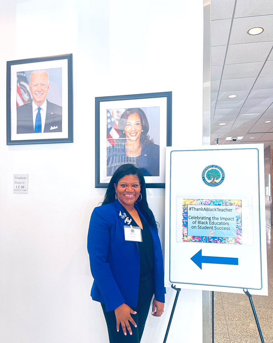 DrNHenderson's tweet photo. I was super excited to spend the day with 150 educators from across the U.S.  celebrating the impact of Black educators at the inaugural #ThankABlackTeacher event ! My mother and grandmother spent a combined 68 years as teachers in North Carolina #thirdgenerationeducator https://t.co/Uv0EzC70vR