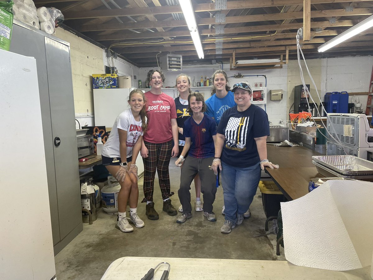 Even had some student athletes in the stand helping out and selling raffle tickets. <a href="/ledyardsports/">Jim Buonocore</a>