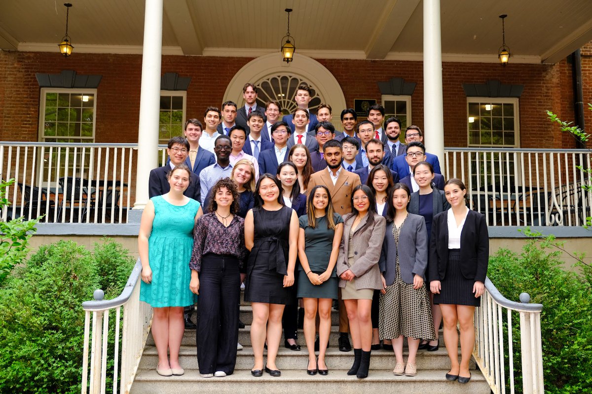 CarrollRound's tweet image. It was such an honor to host @drlisadcook and @SMMcKernan as the keynote speakers for the 22nd Carroll Round Conference. Thank you for the incredible presentations and for inspiring the next generation of economists!