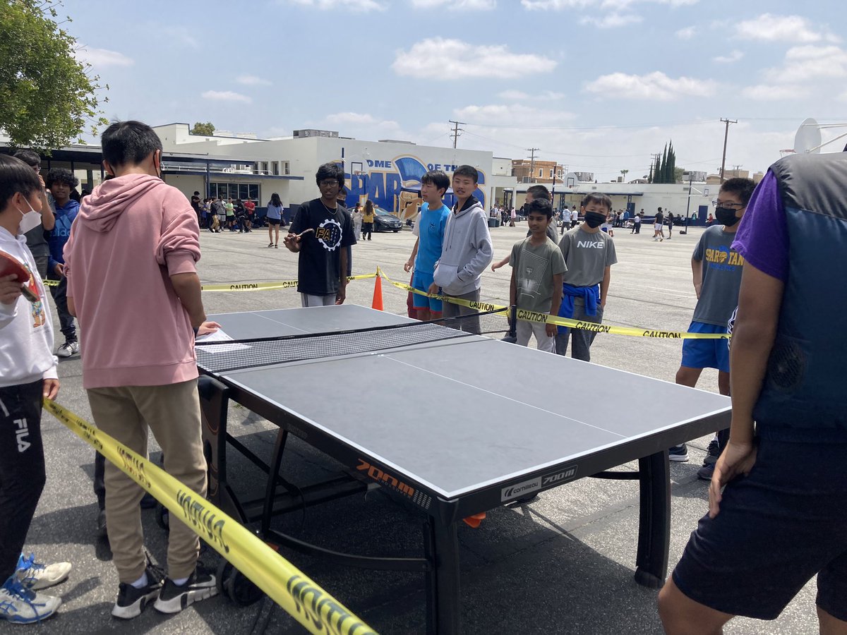 Great first day of the @FirstAveMS ping pong tournament at lunch time. We have some amazing players! @FirstAvePTSA @ArcadiaUnified @downtownarcadia