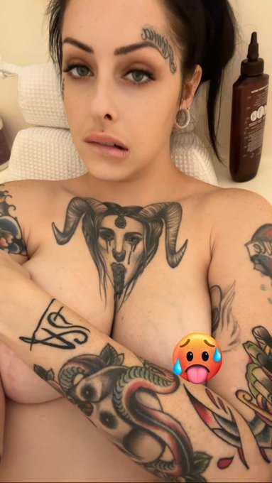 I spy with my little eye&hellip; new tattoos https://t.co/41aWHlstDl<a href="/tag/mvsales"class="tags"><span>#mvsales</span></a>