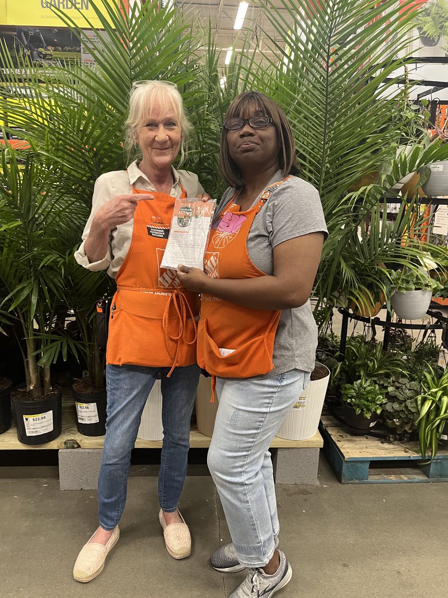 Ortiz (@greggo6512) on Twitter photo Team Tomball!
CXM Deborah taking a minute to recognize D70 Cheryl for her commitment to Bath leads. 32 Grover Cleveland’s <a href="/fmm425/">Frank Madecki</a> <a href="/ChrisHa33978925/">Chris Hays</a> <a href="/asds6512/">Asds6512</a> <a href="/Alma_OrtaTHD/">Alma Orta</a> <a href="/THDLuisC/">Luis Cardenas</a> <a href="/Ade_THD/">Ade O</a> Team Tomball!
CXM Deborah taking a minute to recognize D70 Cheryl for her commitment to Bath leads. 32 Grover Cleveland’s <a href="/fmm425/">Frank Madecki</a> <a href="/ChrisHa33978925/">Chris Hays</a> <a href="/asds6512/">Asds6512</a> <a href="/Alma_OrtaTHD/">Alma Orta</a> <a href="/THDLuisC/">Luis Cardenas</a> <a href="/Ade_THD/">Ade O</a>