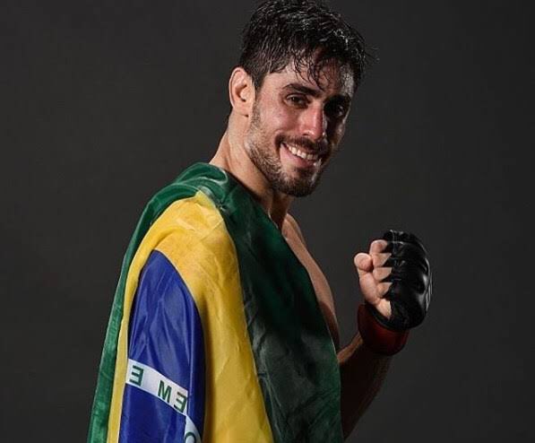 acklesmoon's tweet photo. PFL NO BRASIL https://t.co/f4Wv4ZYJJS