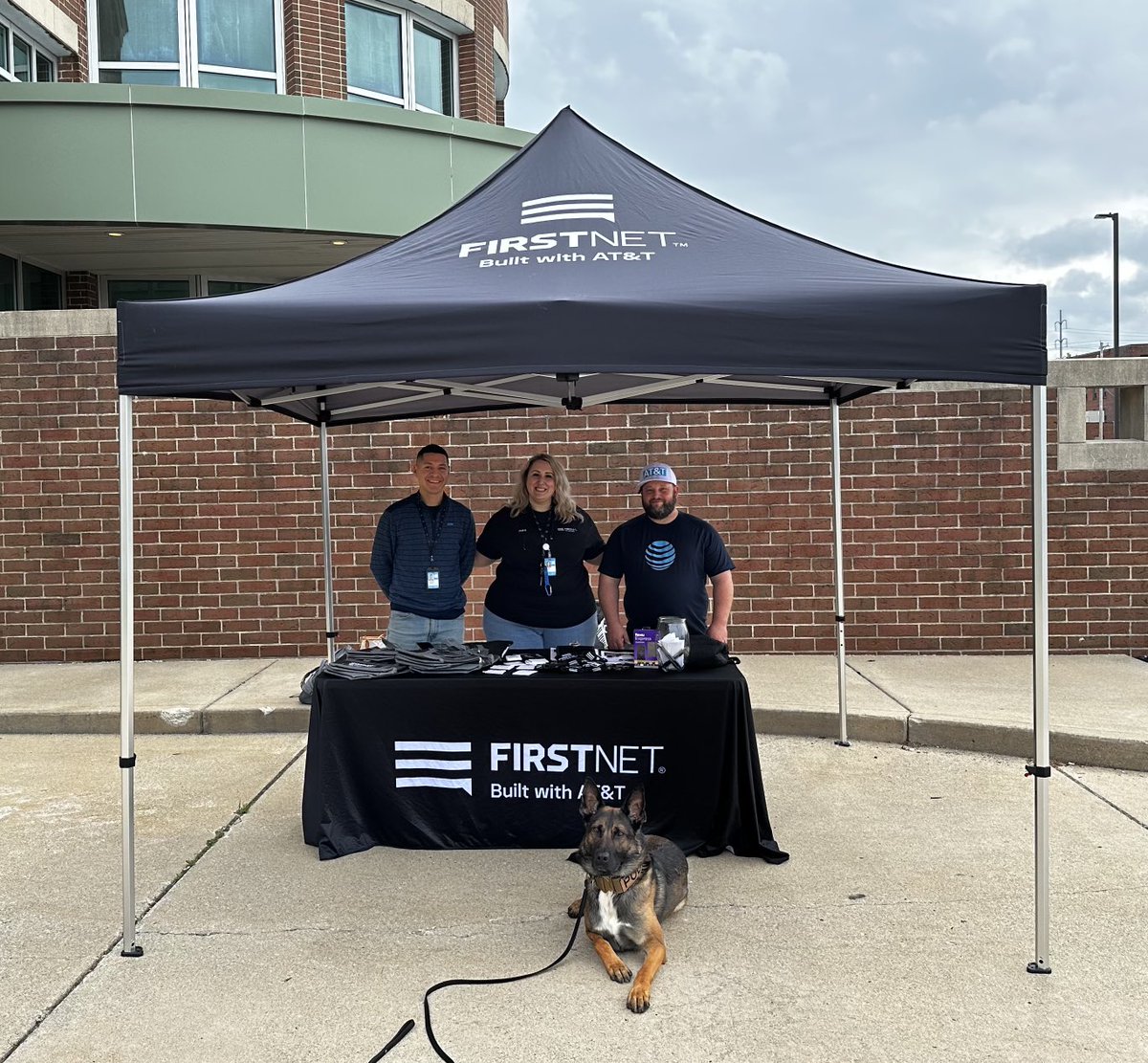 Flora Nuses tweet media