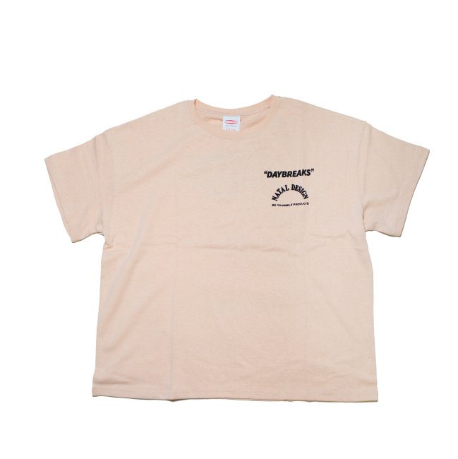 nataldesign's tweet photo. "HEMP TEE PRINTED DAYBREAKS" 
柔らかい着心地と、身幅が広く袖が短いシルエットにこだわった、オリジナルボディのヘンプTシャツに、プリントは「フロッキープリント」「発泡プリント」「多色刷り」という贅沢なアイテム！！
サイズやカラー少なくなっていますのでお早めに♪
https://t.co/QC8zzvbfIY https://t.co/D5FqT4dhii