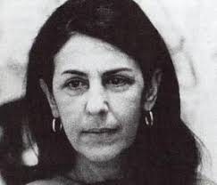 Mileidislvarez1's tweet photo. #Cuba. Fue la primera mujer que ocupó la posición de soldado combatiente en las  filas del Ejército Rebelde y la principal promotora de la creación del  pelotón femenino "Las Marianas" en 1957. En 1962 fue nombrada Secretaria de la Presidencia del Consejo de Ministros de Cuba. https://t.co/IrPW6PT1ci