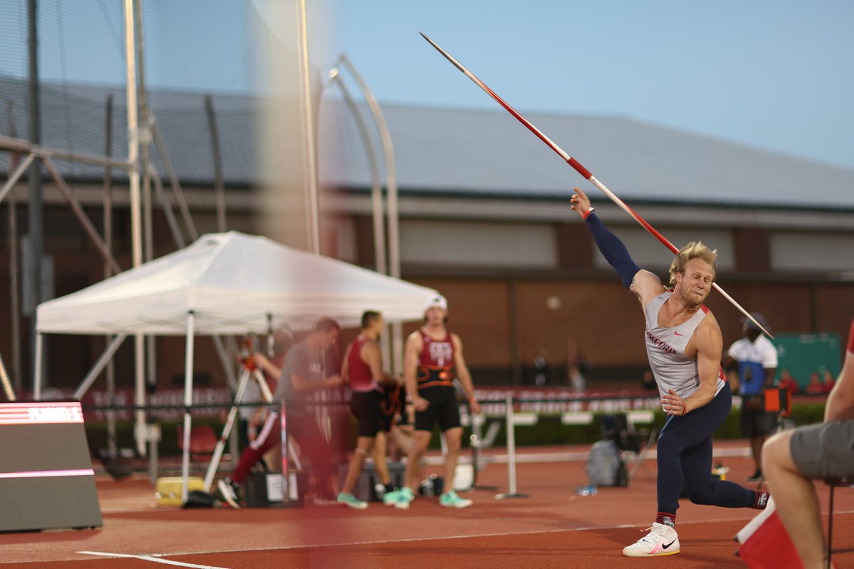 SamfordXC_TF's tweet photo. 🔴Men's Javelin Throw Results 🔴 

🥇Tripp Marcus | 67.51m 
🥉Grayson Eady | 58.55m  

#AllForSAMford https://t.co/ck1tcy8lv7