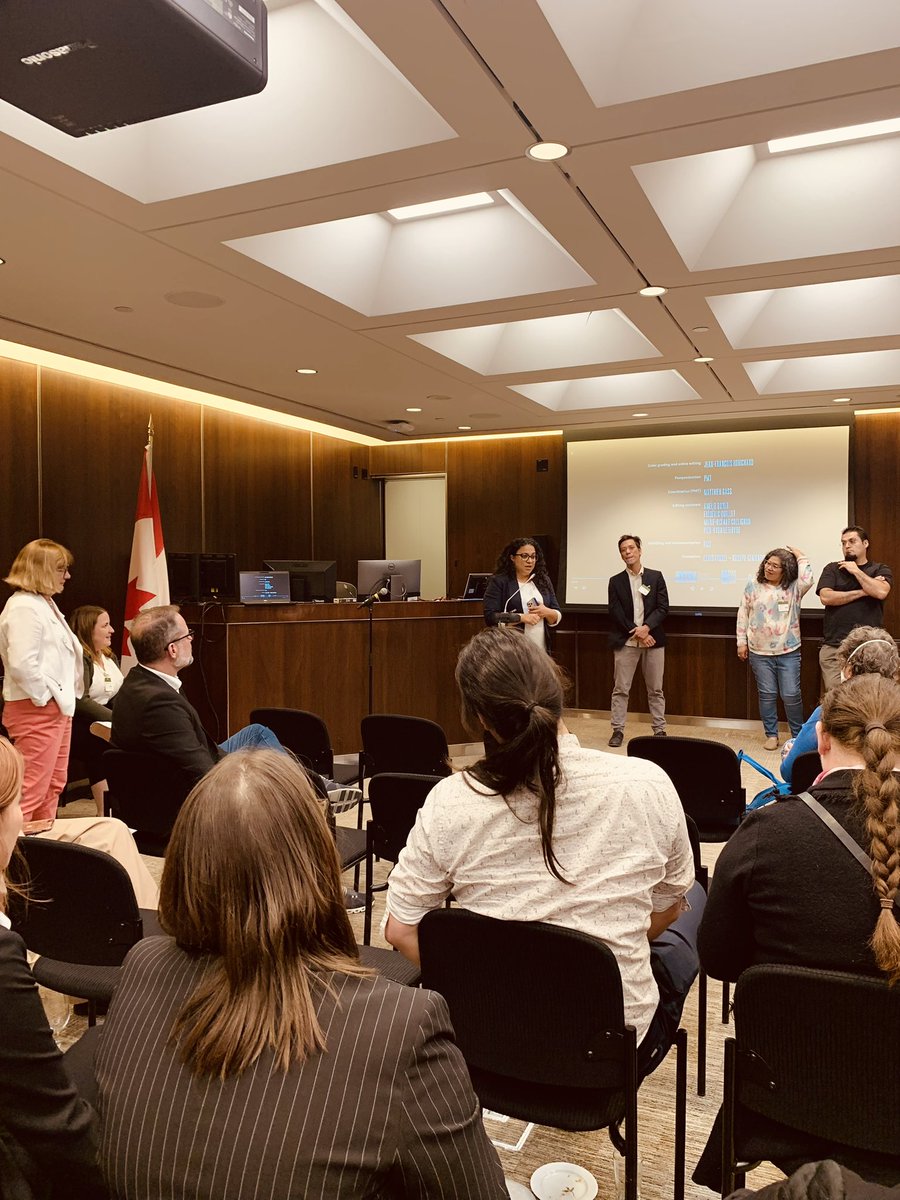 Sonia Djelidi (@soniadjelidi) on Twitter photo Essentiels vient d’être projeté ce <a href="/NosCommunes/">Chambre des communes</a> à Ottawa, une initiative conjointe du député <a href="/alexboulerice/">Alexandre Boulerice</a> et de la sénatrice <a href="/mivillej/">Julie Miville-Dechêne</a> À un problème structurel, il faut une réponse politique, point. Merci tout particulièrement à Patricia et Rodrigo de leur présence avec nous. Essentiels vient d’être projeté ce <a href="/NosCommunes/">Chambre des communes</a> à Ottawa, une initiative conjointe du député <a href="/alexboulerice/">Alexandre Boulerice</a> et de la sénatrice <a href="/mivillej/">Julie Miville-Dechêne</a> À un problème structurel, il faut une réponse politique, point. Merci tout particulièrement à Patricia et Rodrigo de leur présence avec nous.
