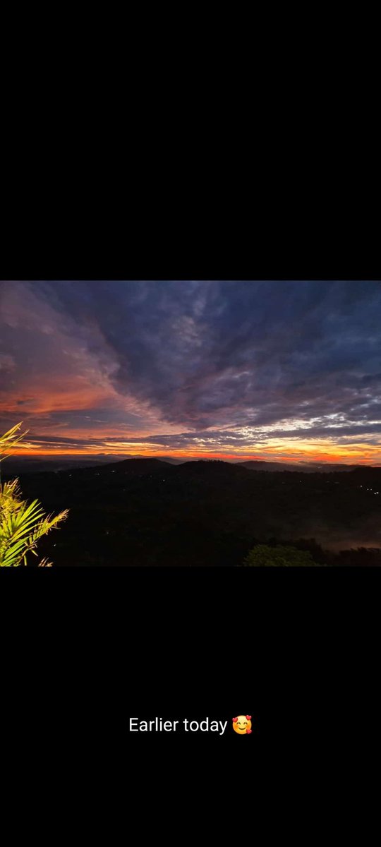 Evelynbat's tweet photo. Beautiful sunrise https://t.co/rxPkIx3wzN