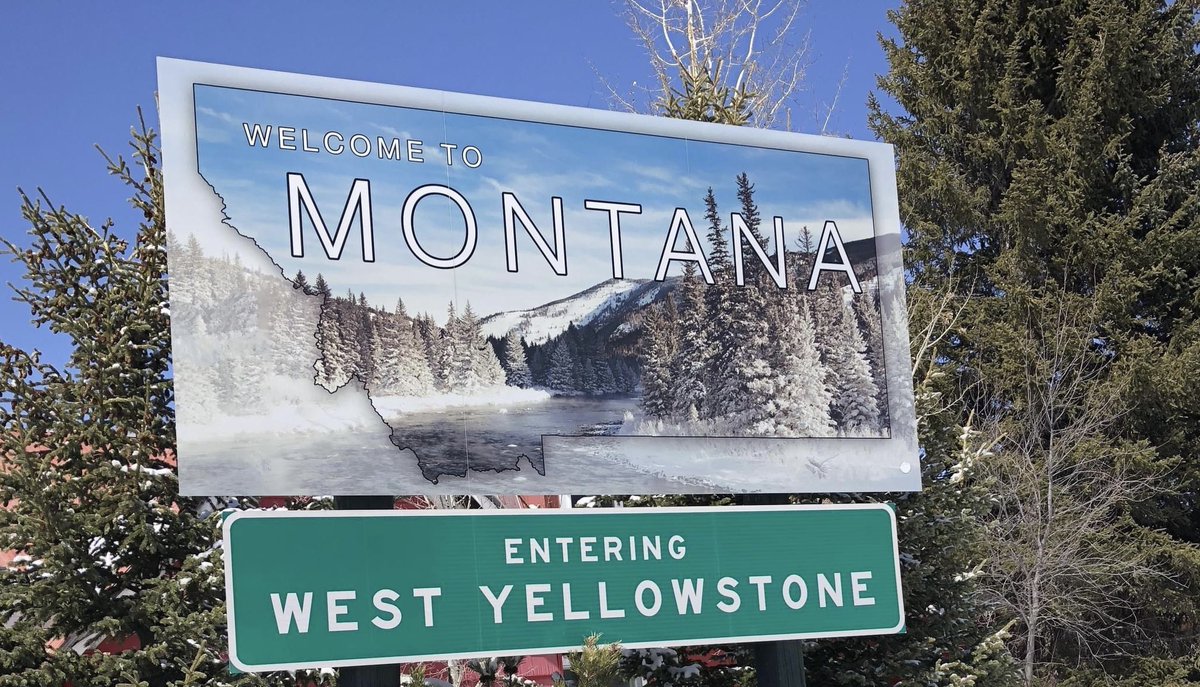 MarinelaPavleti's tweet photo. Welcome to Montana #adventure #buffaloroundup #travelphotography #travel #travelyellowstone #adventuresouthdakota #marinelapavletich #buffalo #bison #tatanka #custerstatepark #custerstateparksouthdakota #nationalpark #wildlifephotography #wildlifephotographer #throuthelens https://t.co/spGi3zA9Ar