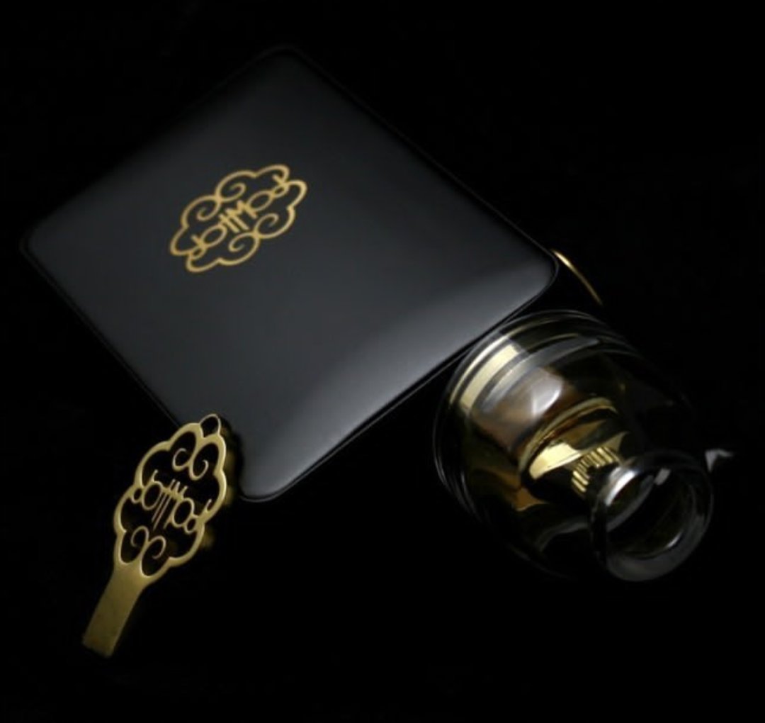 Luxury

📸<a href="/taxijim71/">Taxijim71</a>