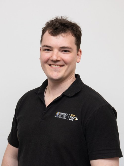 Introducing MAF R&amp;D Engineer Craig Martin-Smith.
His Masters focuses on autonomous underwater robots and robotic simulations, which fits with his role at MAF working on geolocation solutions for #autonomousrobots
Outside of work Craig enjoys pursuing personal robotic projects.