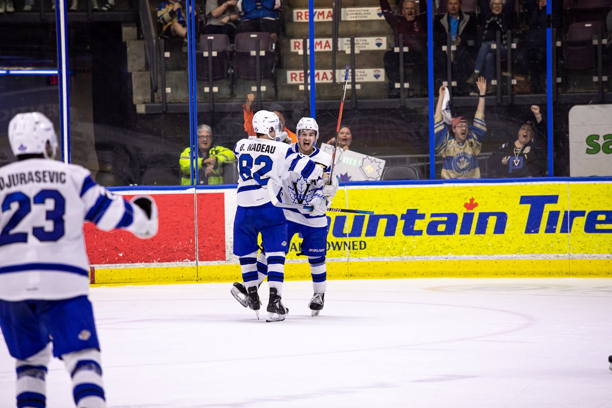 Back to the BCHL Final. 
#BCHLPlayoffs 
📸 <a href="/cmorganphoto1/">Cherie Morgan</a>