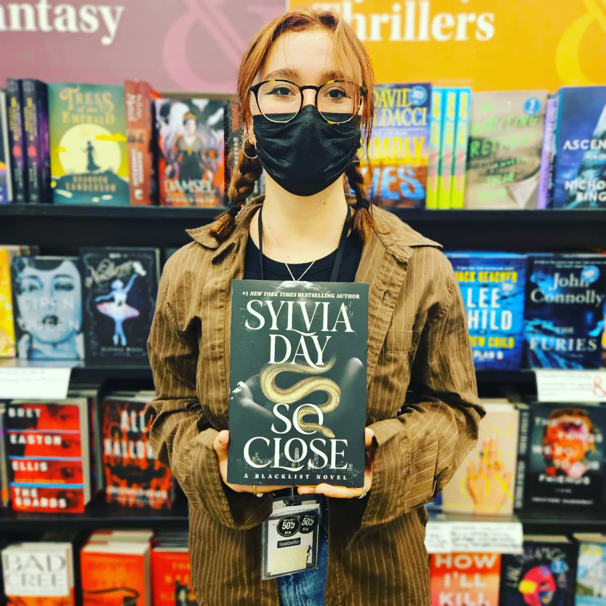 Barnes and Noble tweet media