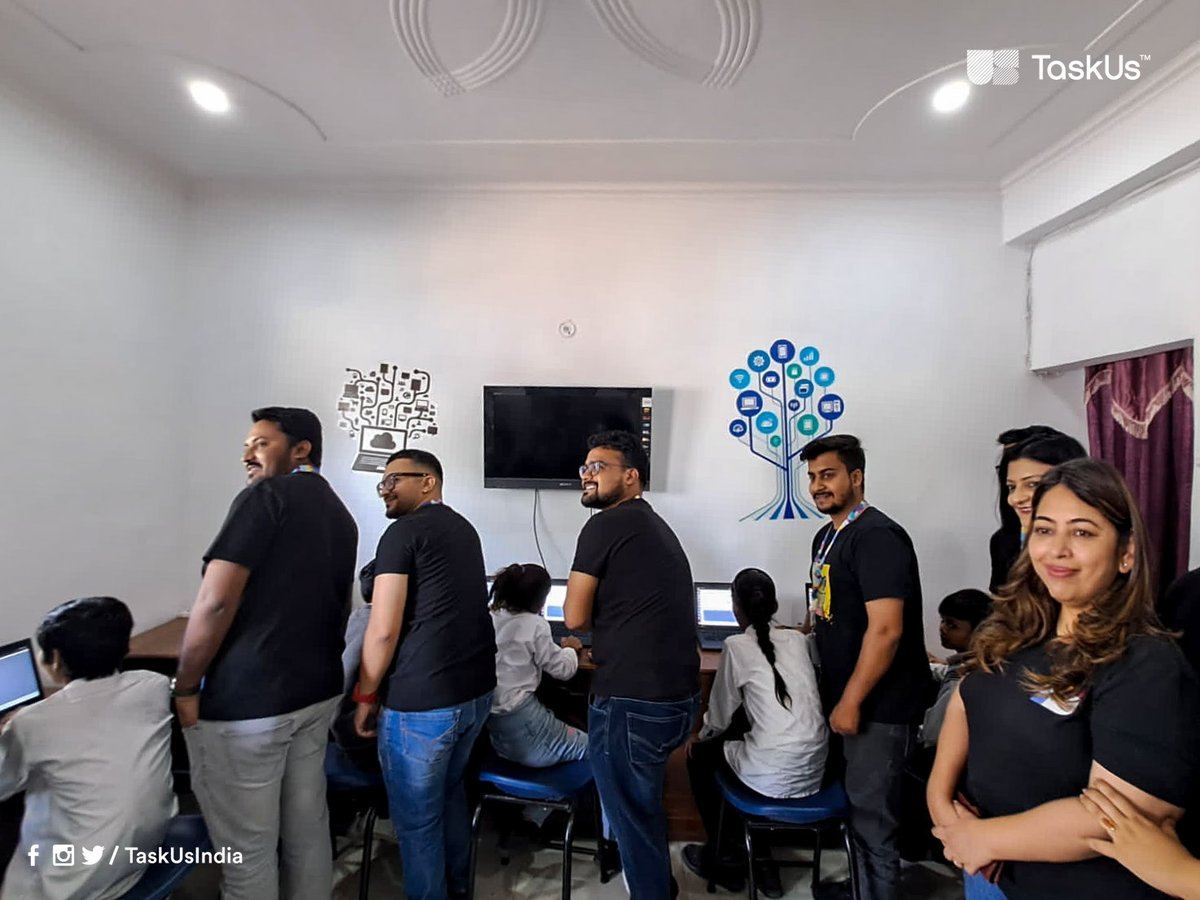 TaskUsIN's tweet photo. Shoutout to our teammates who share our passion for bringing Ridiculously Good opportunities to our communities! ✨ https://t.co/h41mnxF2Dy