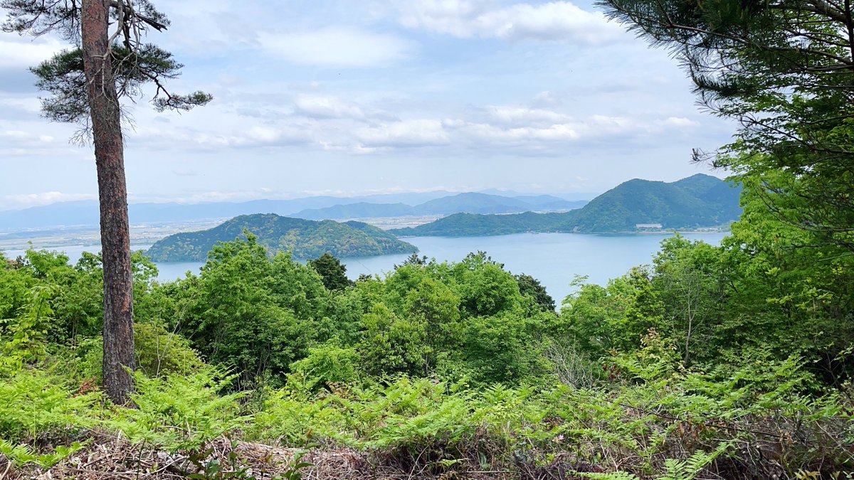 trislab_japan's tweet photo. びわ湖　新緑
#trislab #シンプルを上質に　#奥琵琶湖　#捨てるなゴミ #カヤック  #starboard  #ポシェット #サップサーフィン #びわ湖　#feathercraft #sup 旅　#smartphonecase  #沖島 #biolite #キャンプ　#leatheraccessory #leatherwork  #love #Japanmade #handmade #happymoment  #leathercraft https://t.co/ew6cFbjO4C
