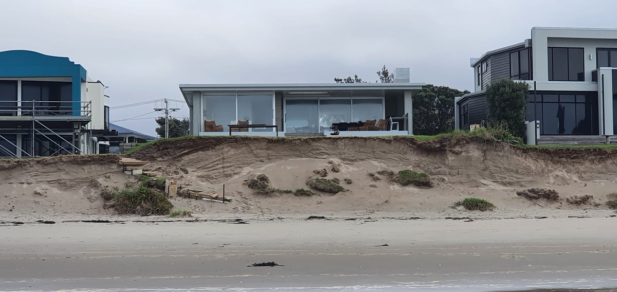 denistegg's tweet photo. #Climatechange is beginning to have a significant impact on Whangamata beach. How long before property owners demand that "someone" should fund a sea wall or give them compensation for their poor choices? https://t.co/tkObX0Om6x
