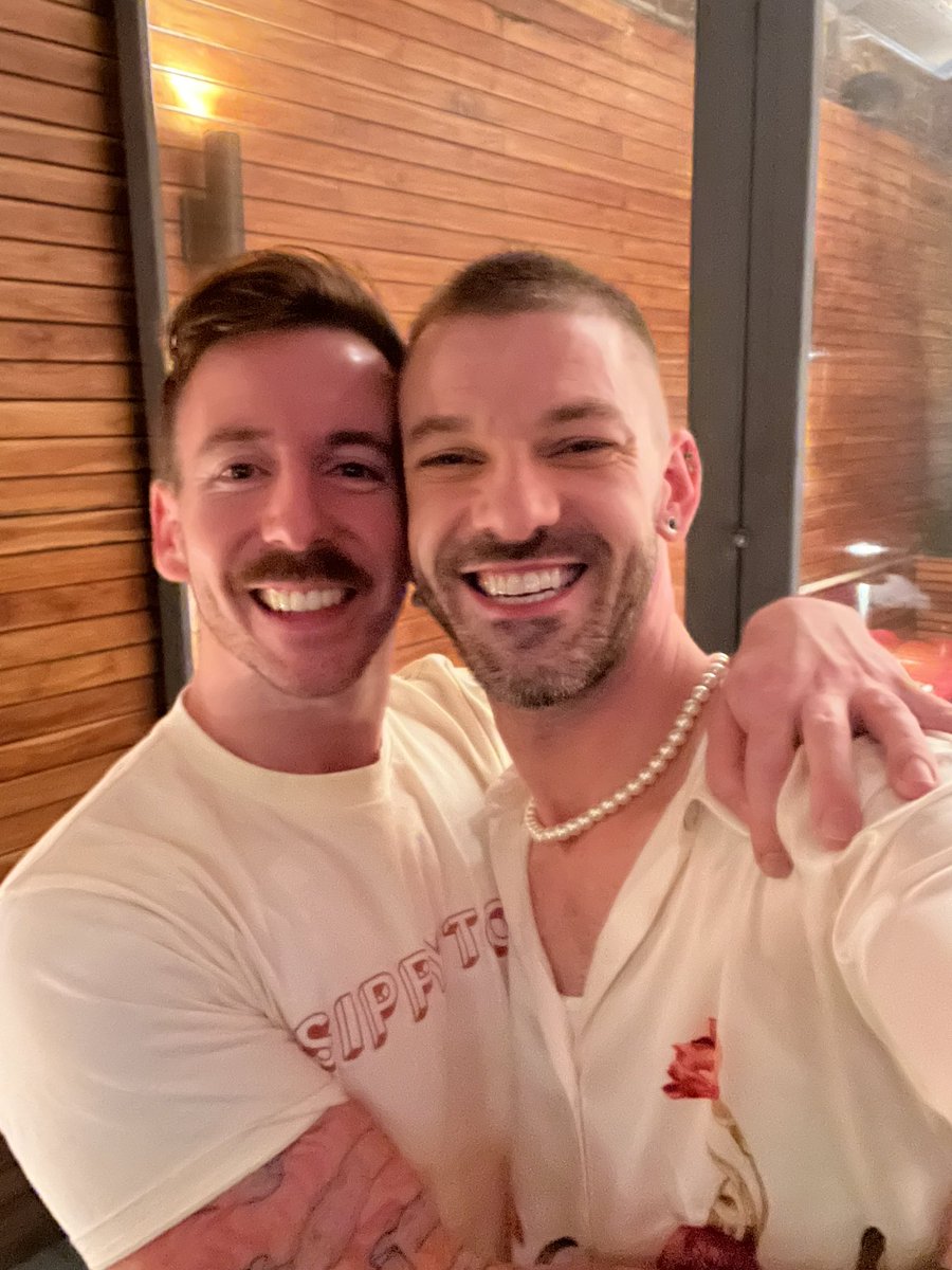 PastrychefTom's tweet photo. I am rooting for Luke all the way!
#SpringBakingChampionship https://t.co/7AgmqtH6Ib