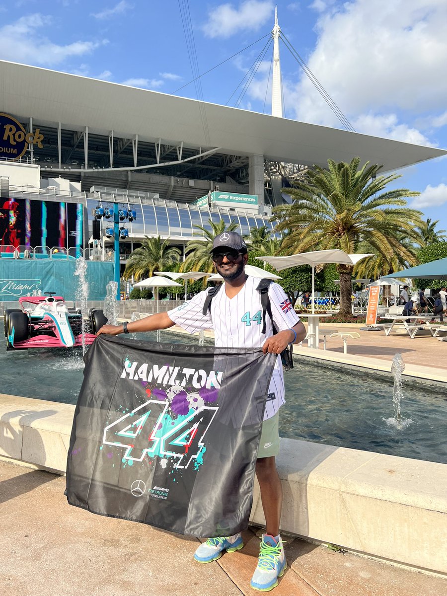 Sup_its_Hiri's tweet photo. LH Squad
#LewisHamilton #MiamiGP https://t.co/3RbOqFgbIv