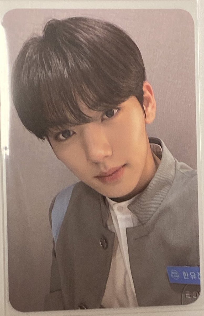 __yxjin's tweet photo. 한남동 압구정 잠실 어딘가에서 유진이 포카 분실했는데 보신분 연락 주세요….🥹🥹🥹🥹 https://t.co/WcR6OrgPbf