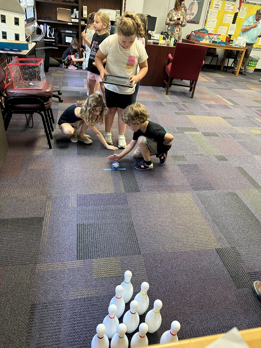 Amazing Day on Knotts Island!!  We went bowling with Spheros and met some incredible students and educators!!  Thank
You <a href="/scibri/">Brian 🦙(he/his) ➡️ 🔥#NCSLMA#🔥</a> and <a href="/ReThinkBetsy/">ReThinkBetsy</a> for joining in my shenanigans!!!  <a href="/KIESwoodducks/">Knotts Island Elementary School</a> <a href="/CurrituckK12/">Currituck County Schools</a> <a href="/castickney/">Dr. Catherine A. Stickney</a>