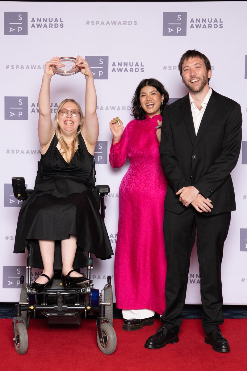 Congratulations to the team behind Latecomers - the winner of the 2022 SDIN Award at the SPA Awards! This groundbreaking series, produced by Lazy Susan Films and Mad Ones Films, tells a powerful story of diversity and inclusion. #SDIN #diversityandinclusion #screenforever #SF37