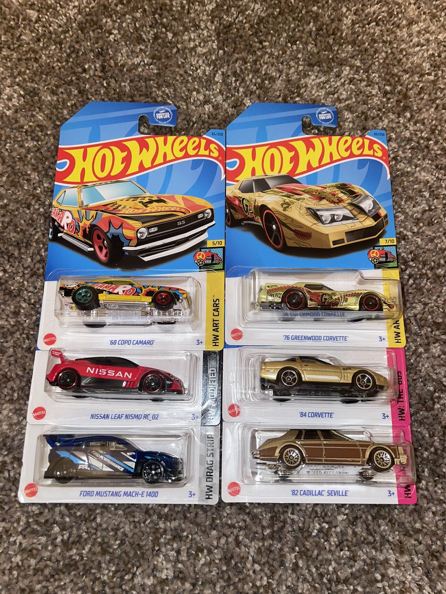 CCCWCollection's tweet image. Went on a small break, but i’m back with these purchases! 🔥
.
.
.
#hotwheelscollector #hotwheelsaddict #diecastcollector #hotwheels #hotwheelscollection #hotwheelswheelswap #hotwheelscustom #hotwheelsphotography
#WWE #Picfed #AEW #ToyCollector #ScratchThatFigureItch #Twitter