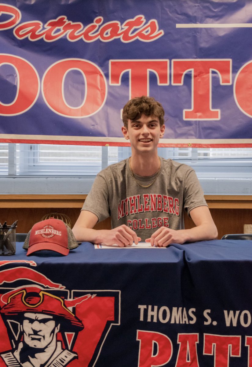 coache_graves's tweet photo. Super proud of this young man and beyond happy for him and his family.  Congratulations @PeterStanton33!!! @TSWAthletics @MuhlenbergMBB @MASAAUBB https://t.co/ywcXCOr3VD