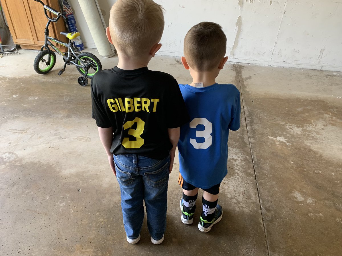 mserinn3's tweet photo. @PaulGilbert07 😭😭😘🤍we always got your back #team #rideordie https://t.co/lZgV687Ks7