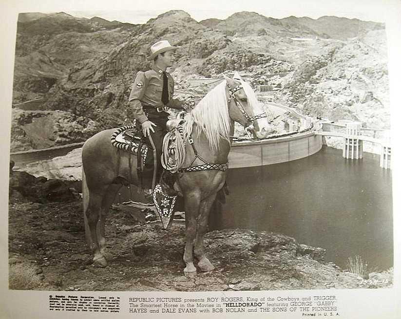 _GrandPaD's tweet image. The #Helldorado Days were a big deal in #LasVegas. So big, Roy Rogers filmed a 1946 film "Heldorado" in #Vegas. They dropped the second "L" not because it was naughty...but because there had been a 1934 film called Helldorado. Look! Gabby Hayes!